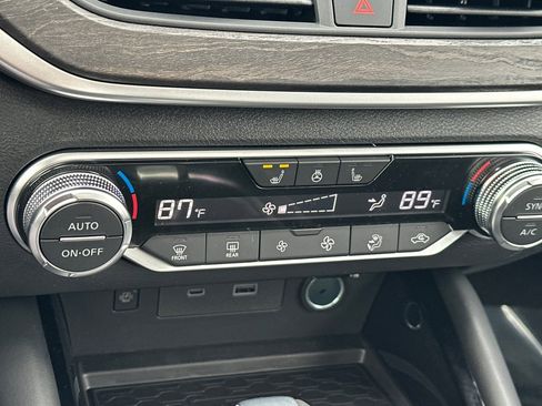 New 2025 Nissan Altima 2.5 SL image 24