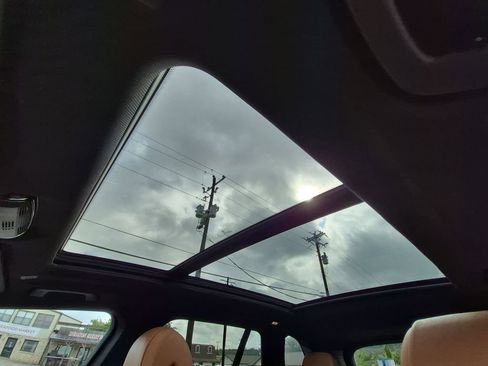 Used 2021 BMW X5 sDrive40i w/ Convenience Package RWD image 17
