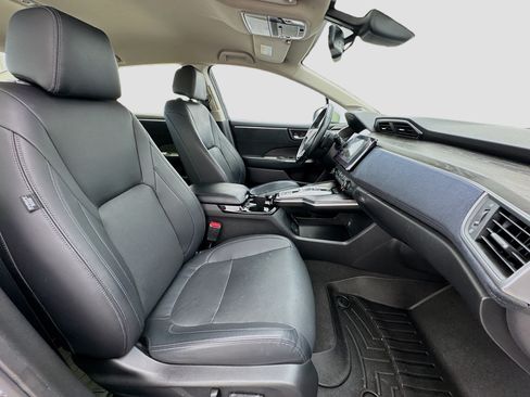 Used 2018 Honda Clarity Touring image 19
