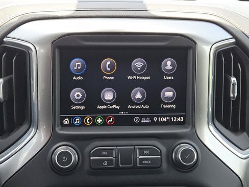 Used 2020 Chevrolet Silverado 1500 LT w/ Texas Edition AWD/4WD image 15