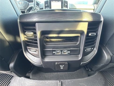 Used 2023 RAM 1500 Laramie image 40