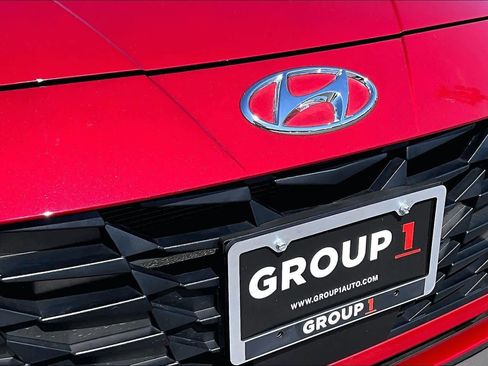 Used 2023 Hyundai Elantra SEL w/ Convenience Package FWD image 29