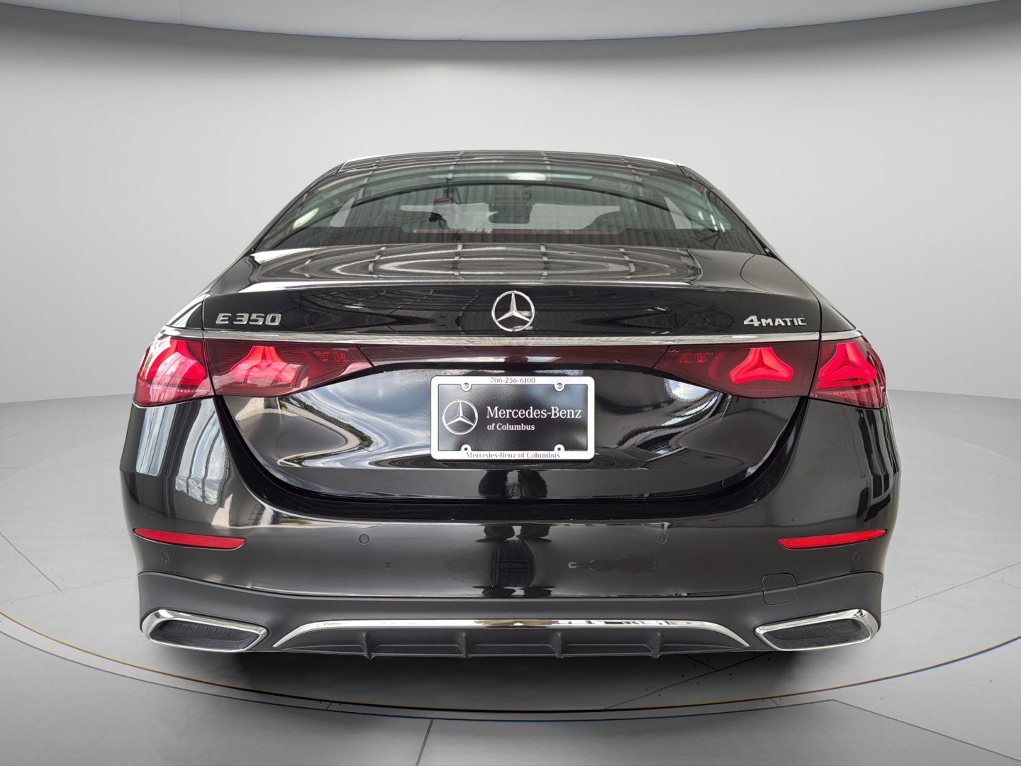 Certified 2025 Mercedes-Benz E 350 4MATIC Sedan w/ Winter Package image 4