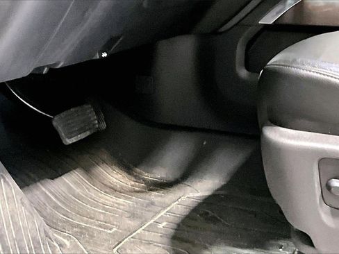 Used 2019 GMC Sierra 1500 SLT image 22