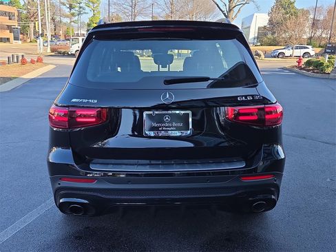 Certified 2025 Mercedes-Benz GLB 35 AMG 4MATIC image 4