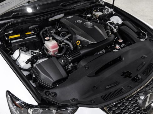 Used 2019 Lexus IS 300 image 55