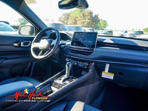 New 2026 Jeep Compass Limited image 9