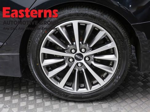 Used 2019 Lincoln MKZ Premiere image 8