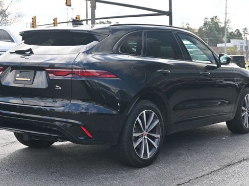 Used 2023 Jaguar F-PACE S image 15