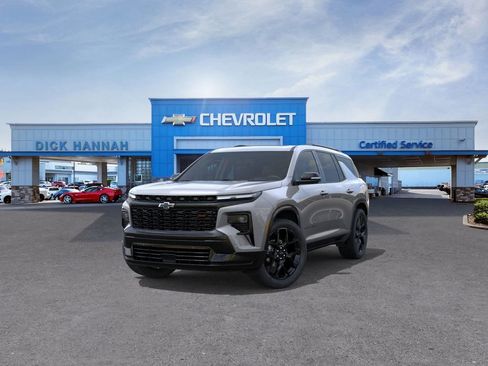 New 2026 Chevrolet Traverse RS w/ LPO, Floor Liner Package image 9