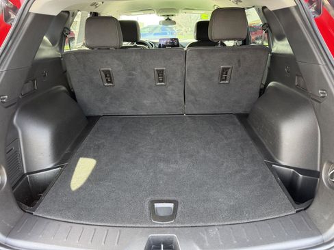 Used 2023 Chevrolet Blazer LT w/ Driver Confidence Package image 9