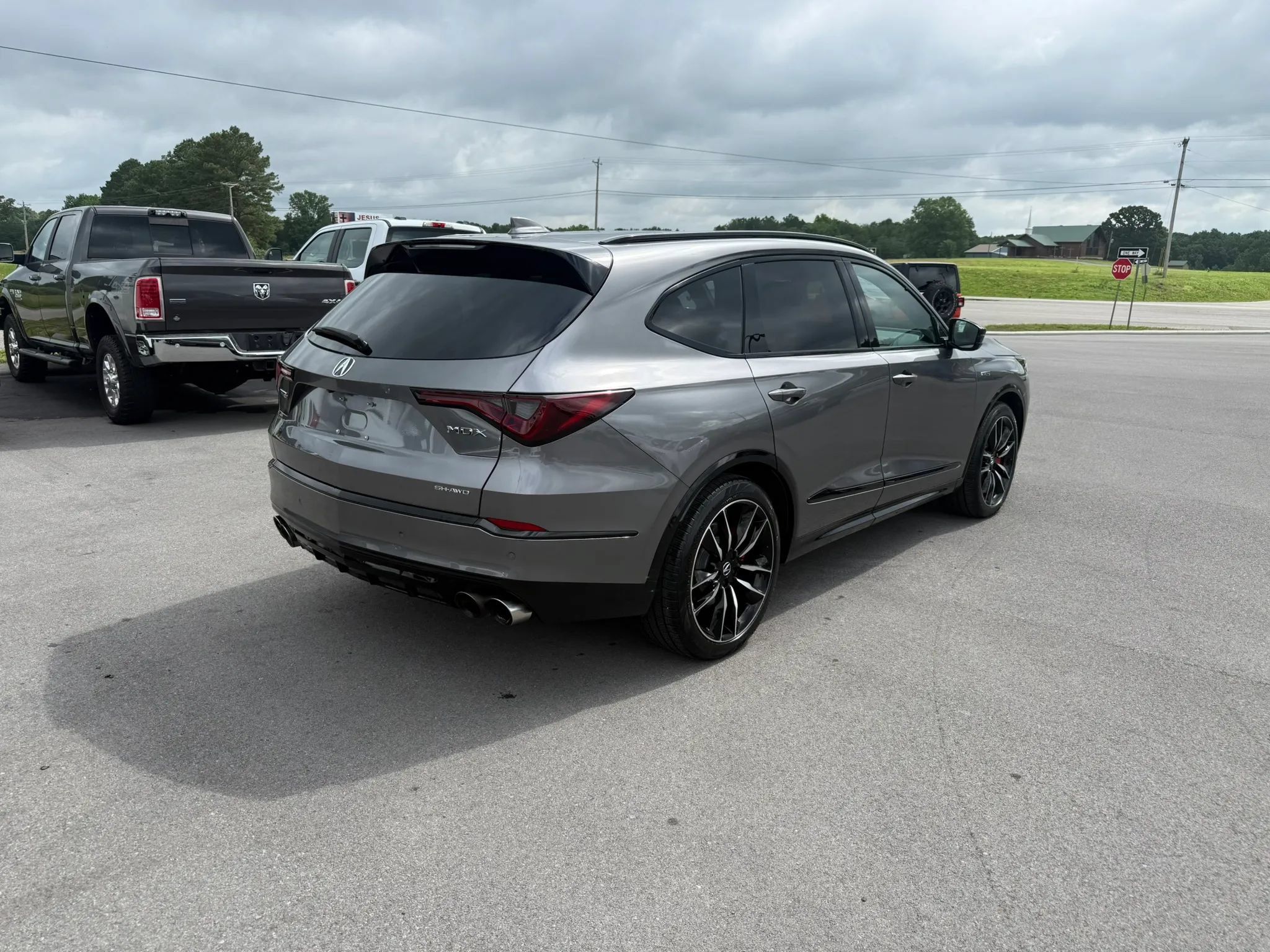 Used 2023 Acura MDX Type S w/ Advance Package AWD/4WD image 3