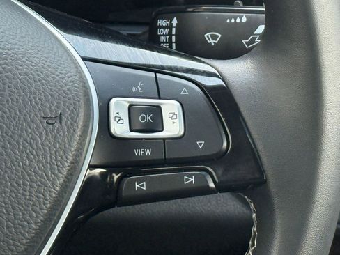 Certified 2021 Volkswagen Jetta SE w/ SE Cold Weather Package image 24