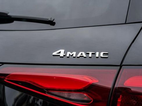 New 2026 Mercedes-Benz GLC 300 4MATIC image 8