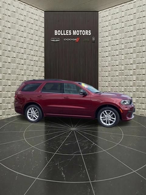 Used 2023 Dodge Durango R/T AWD/4WD image 3