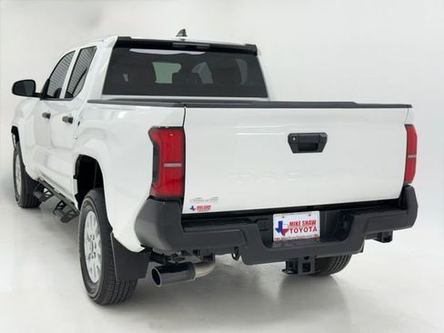 Used 2024 Toyota Tacoma SR image 38