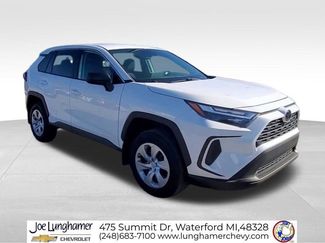 Used 2023 Toyota RAV4 LE video 2