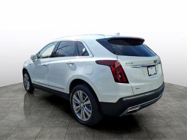 Used 2024 Cadillac XT5 Premium Luxury w/ Technology Package AWD/4WD image 3