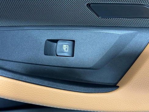 Used 2025 BMW i4 xDrive40i w/ Premium Package image 22