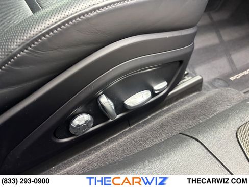 Used 2018 Porsche Panamera Turbo image 95