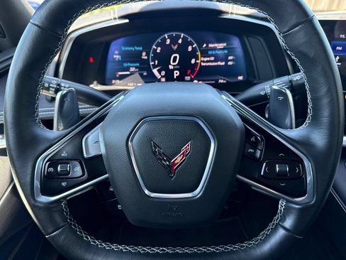 Used 2020 Chevrolet Corvette Stingray Coupe w/ Chrome Exterior Badge Package RWD image 22