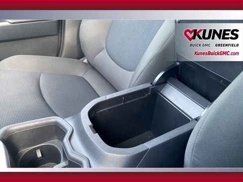 Used 2025 Toyota RAV4 LE image 29