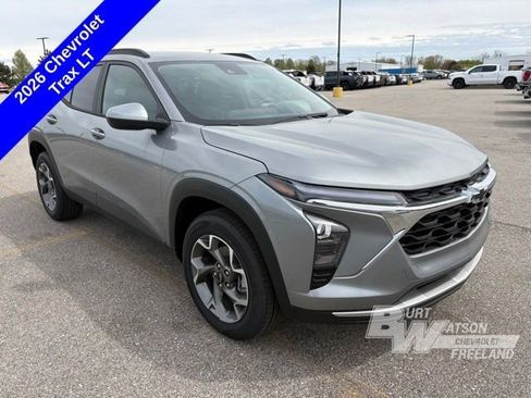 New 2026 Chevrolet Trax LT w/ LT Convenience Package FWD image 9