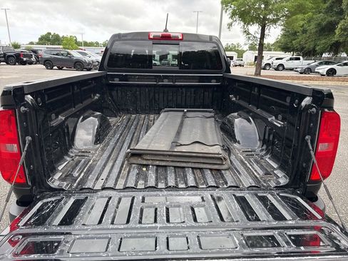Used 2019 Chevrolet Colorado LT w/ LT Convenience Package AWD/4WD image 19