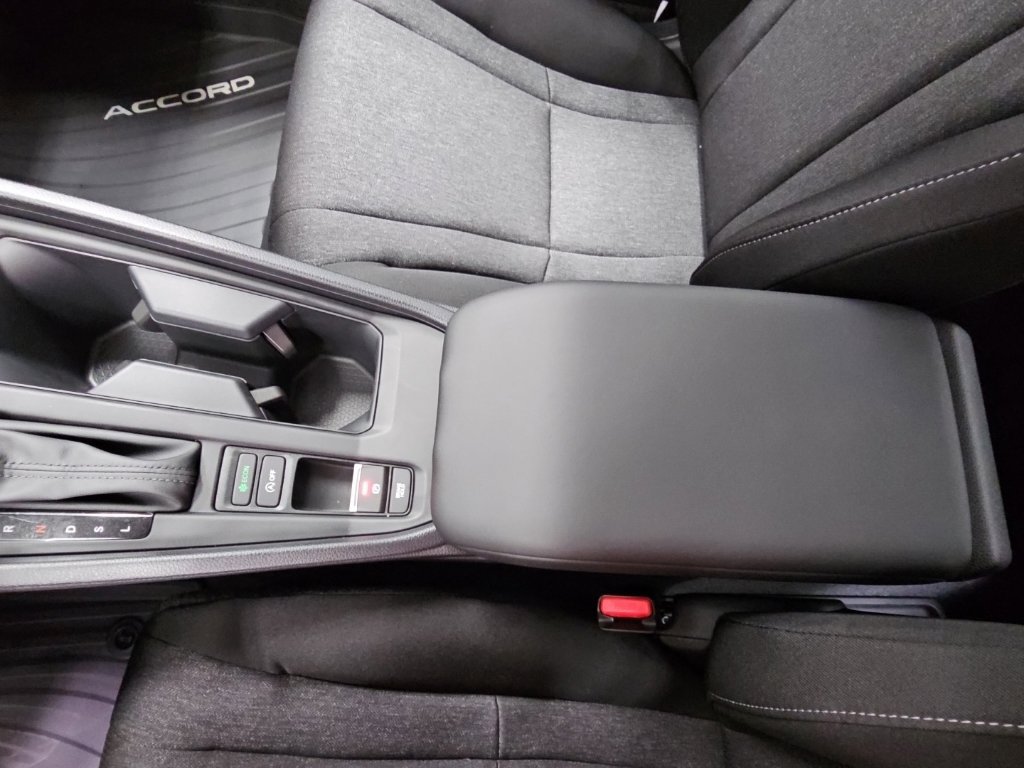 New 2026 Honda Accord LX image 19