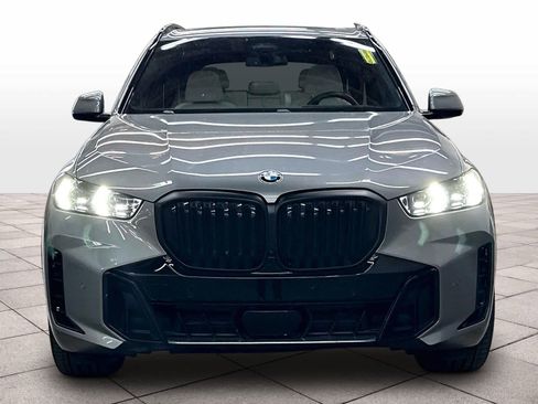 Used 2025 BMW X5 xDrive40i w/ Executive Package AWD/4WD image 3