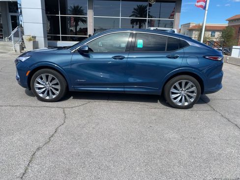Used 2024 Buick Envista Avenir image 9