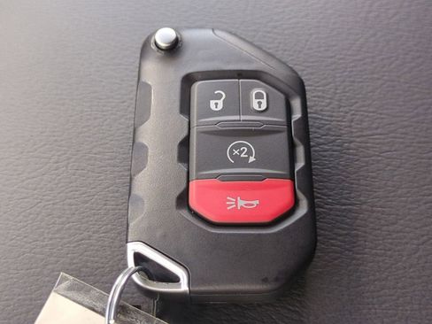 New 2026 Jeep Wrangler Sahara image 32