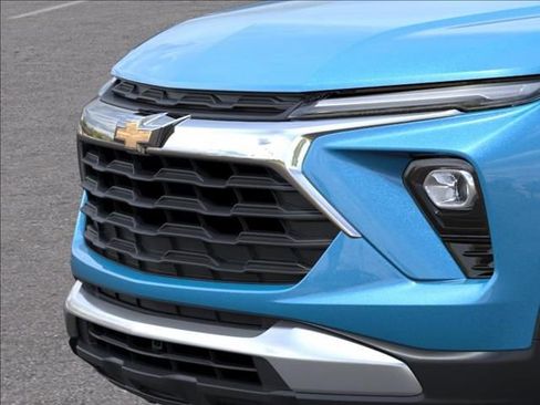 New 2026 Chevrolet TrailBlazer LT w/ Convenience Package FWD image 13