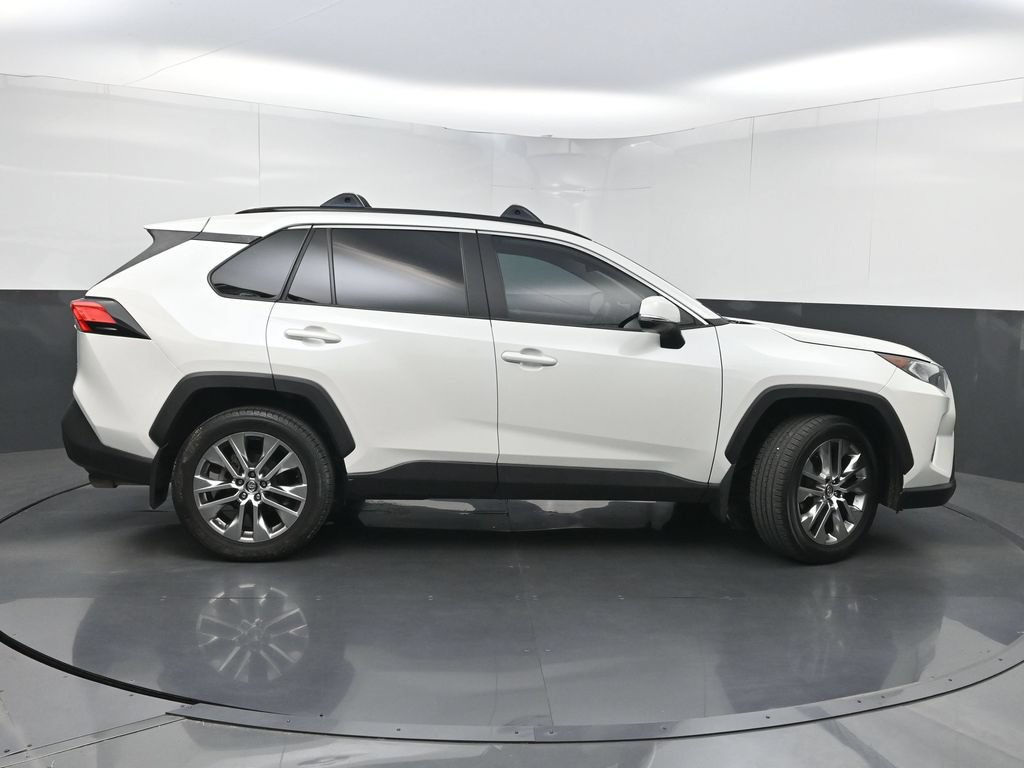 Used 2021 Toyota RAV4 XLE Premium FWD image 42