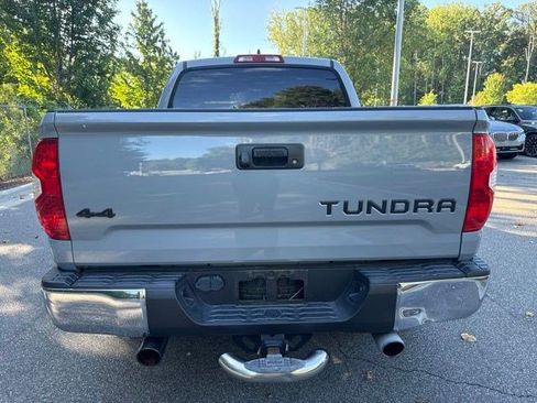 Used 2020 Toyota Tundra SR5 w/ SR5 Leather Package AWD/4WD image 14