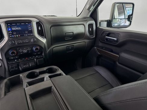 Used 2020 Chevrolet Silverado 2500 LT w/ All Star Edition image 23
