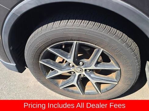 Used 2016 Toyota RAV4 SE w/ Advanced Technology Package FWD image 4