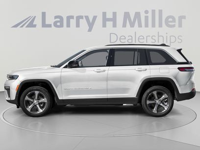 New 2026 Jeep Grand Cherokee Limited w/ Limited Altitude Package