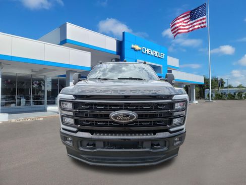 Used 2024 Ford F250 XLT w/ Black Appearance Package AWD/4WD image 8