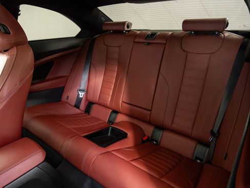 Used 2024 BMW 230i xDrive Coupe w/ Premium Package image 18