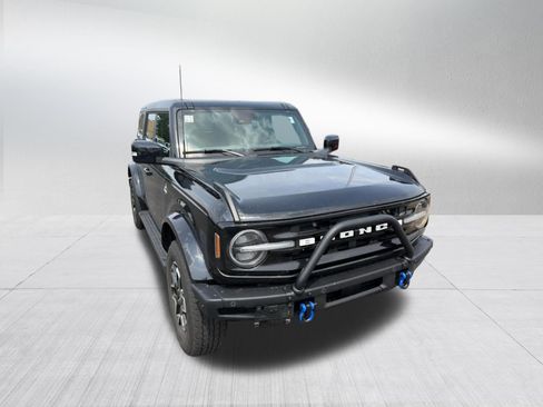 Used 2024 Ford Bronco Outer Banks AWD/4WD image 5