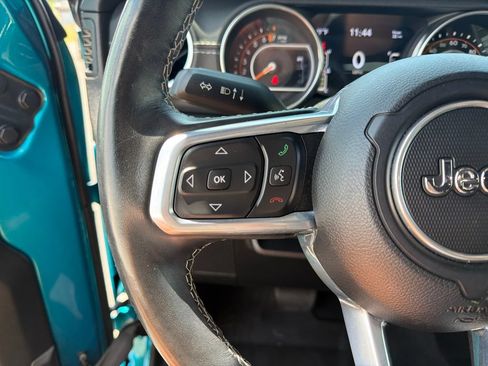 Used 2020 Jeep Wrangler Unlimited Sahara AWD/4WD image 46
