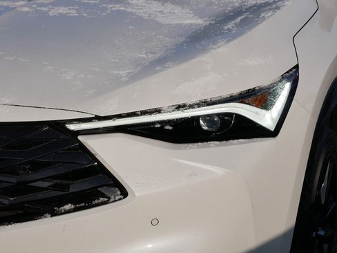 Certified 2025 Acura ADX A-Spec image 16