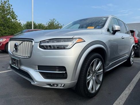Used 2019 Volvo XC90 T6 Inscription w/ Protection Package Premier AWD/4WD image 2