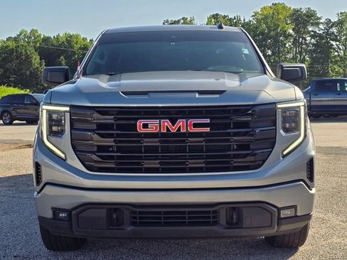 Used 2025 GMC Sierra 1500 Elevation AWD/4WD image 8