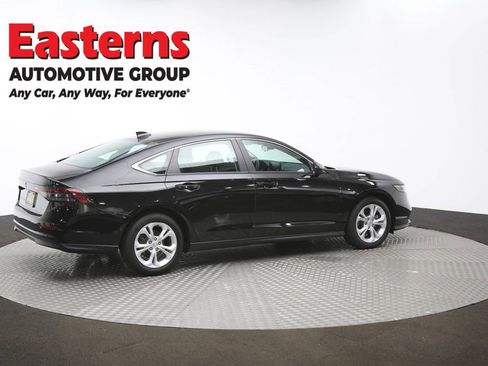 Used 2025 Honda Accord LX image 43