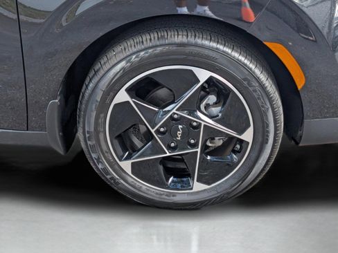 Certified 2023 Kia Soul EX image 10