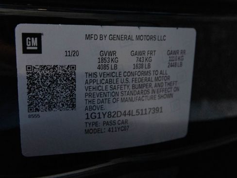 Used 2020 Chevrolet Corvette Stingray Premium Cpe w/ 3LT Preferred Equipment Group image 44