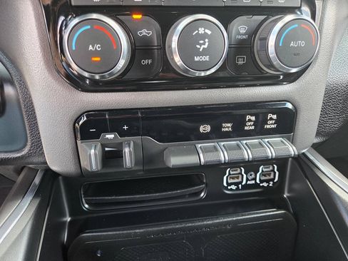 Used 2022 RAM 2500 Laramie AWD/4WD image 18