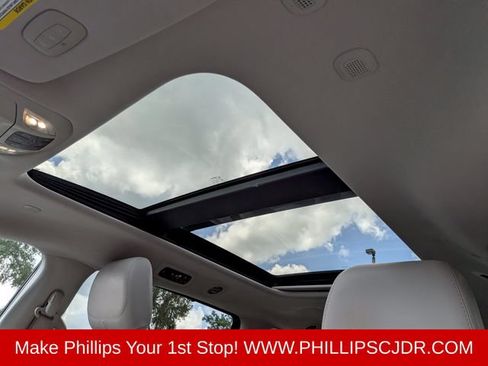 Used 2021 Chrysler Pacifica Limited w/ Premium & Safety Sphere Group AWD/4WD image 19
